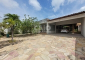 Casa em Ponta Negra - Foto
