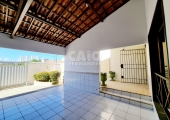 Casa duplex em Capim Macio - Foto