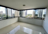 Apartamento no condomínio Maria Letícia - Foto