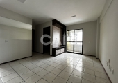 Apartamento no Condomínio Solar Candelária - Foto