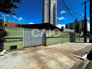 Casa à venda em Lagoa Nova - Foto